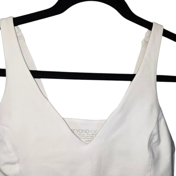 Beyond Yoga Spacedye Always On Cropped Tank NWT Cloud White Size Small - Picture 7 of 11